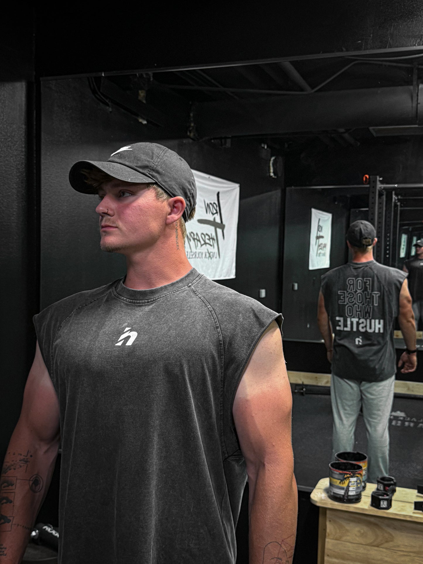 'HUSTLE' Oversize Old School Cutoff